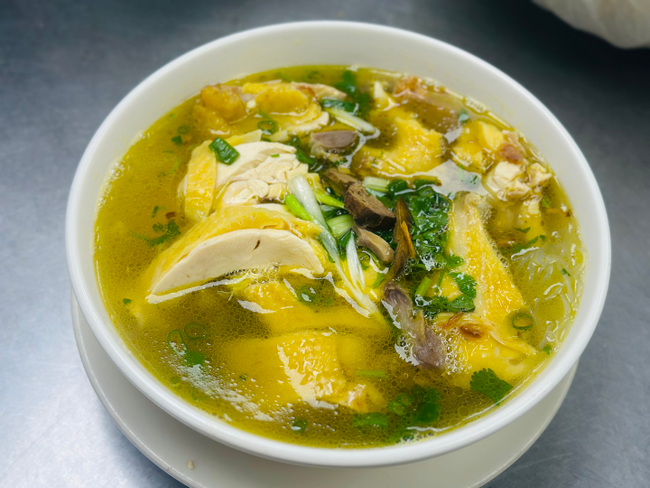 P06. Chicken Pho