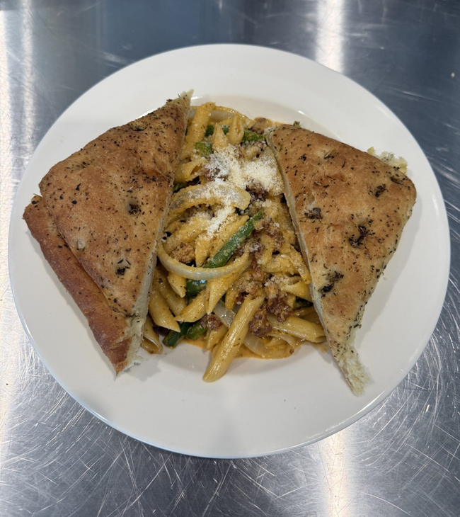 Creamy Garlic Chicken Pasta