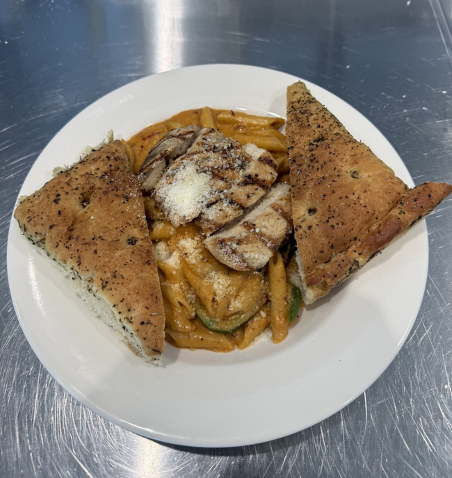 Spicy Chicken Chipotle Pasta