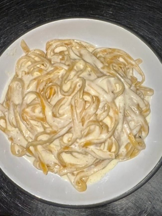 Fettuccine Alfredo