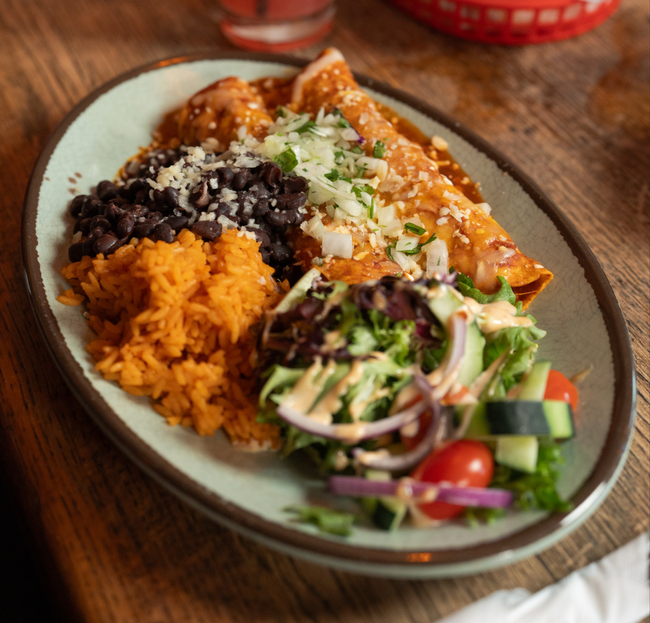 Dos Salsas Enchiladas