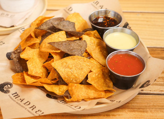 S Chips y Salsa