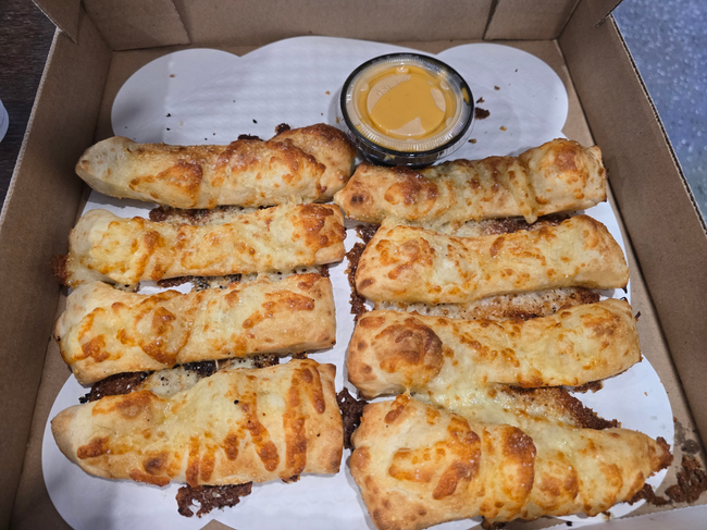 Mini cheesesticks (8)
