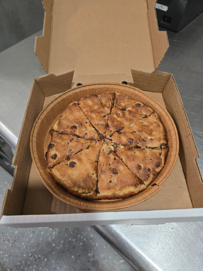 Chocolate Chip Pizza(10 ounce)