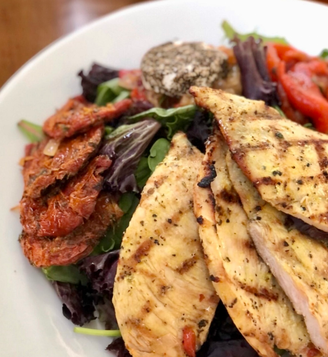 LA SCALA GRILLED CHICKEN SALAD