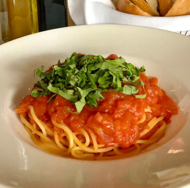 SPAGHETTI POMODORO