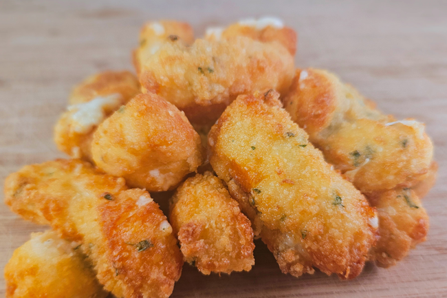 Garlic Cheese Curds