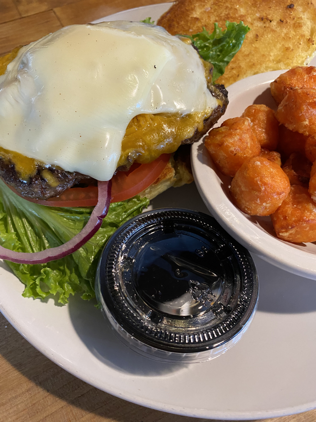 Pilot's Burger