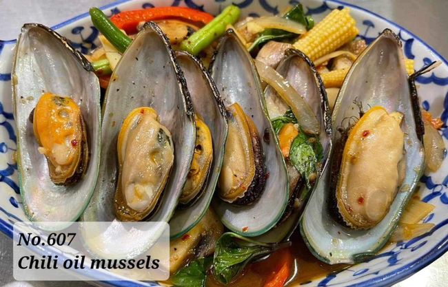 Chili Oil Mussels