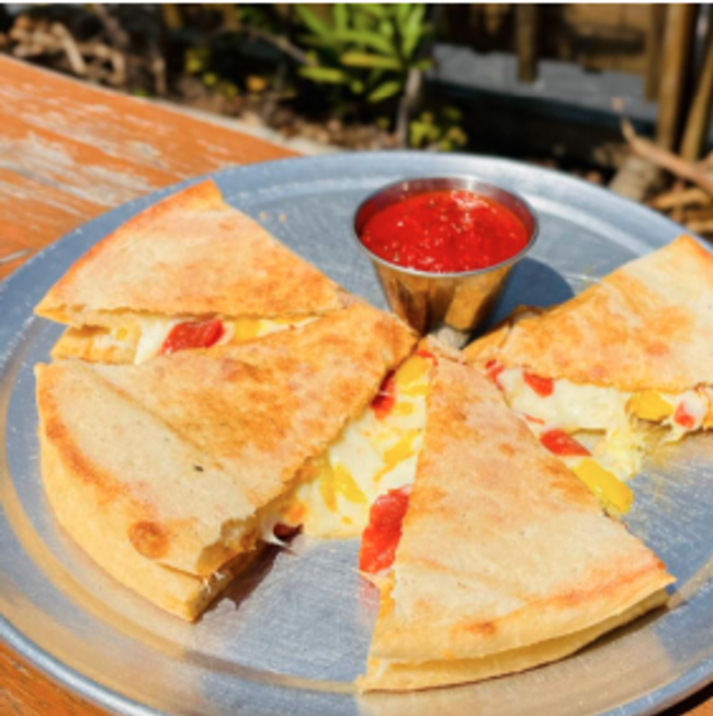 Pizzadilla