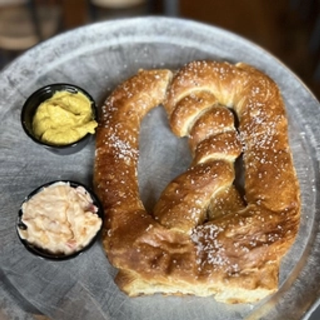 Pretzel - (1)