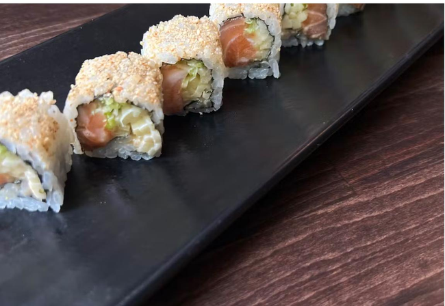 Spicy Salmon Roll