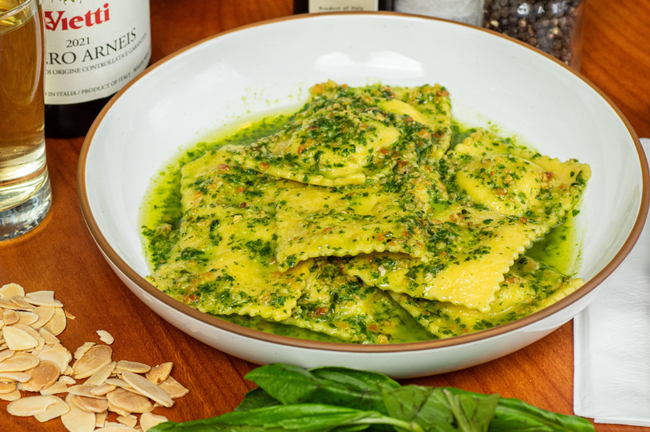 Cheese Ravioli al Pesto