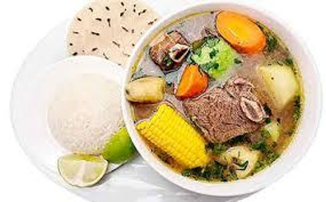 Sopa de res Beef soup