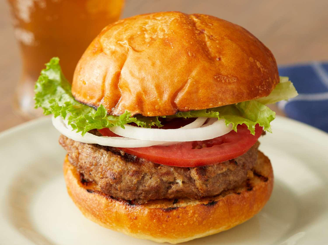Classic Cheeseburger