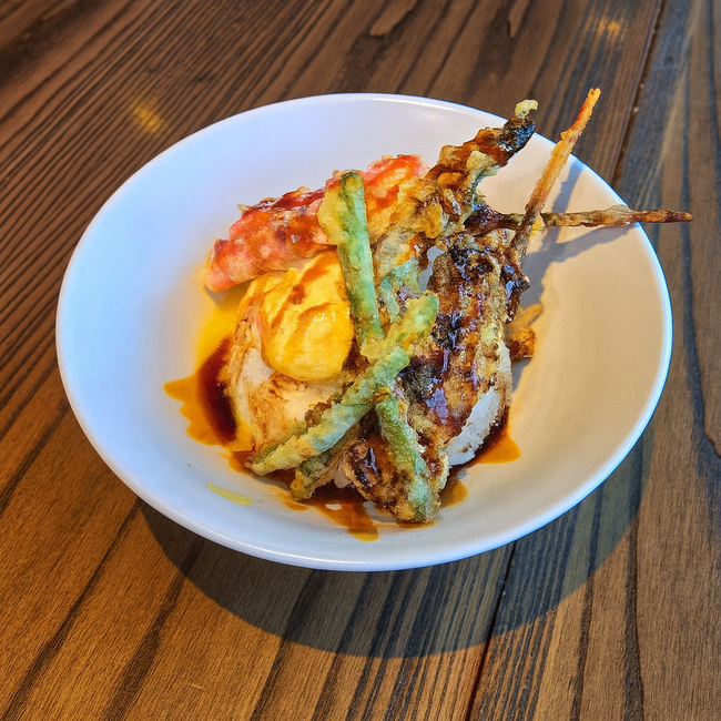 Una Ten Don (Eel Tempura  Rice Bowl)