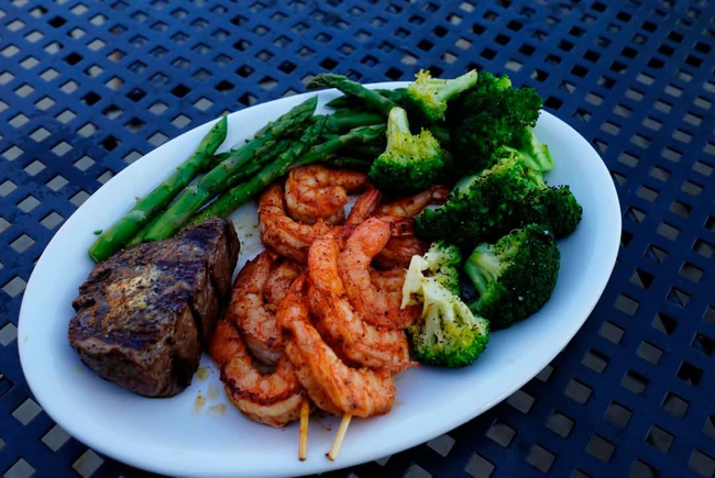 Filet mignon & shrimp