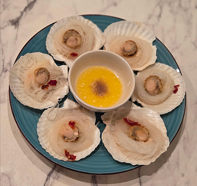 Steamed Scallops with Garlic  Vermicelli (6)