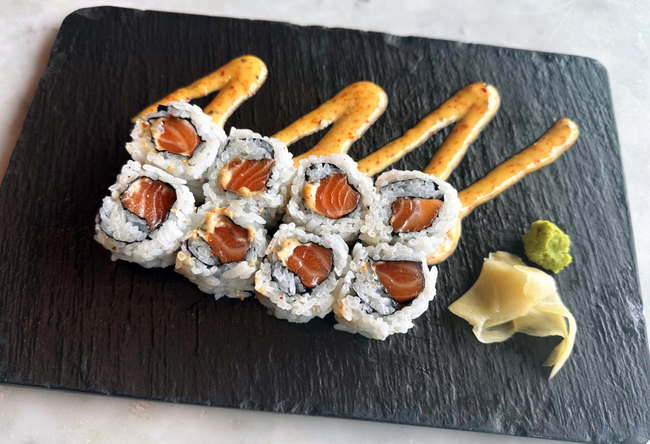 Spicy Salmon Roll