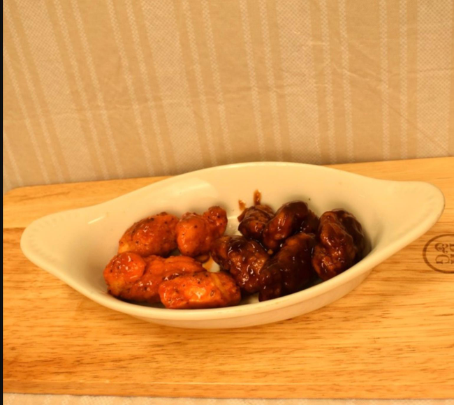 Boneless Wings 1/2 lb