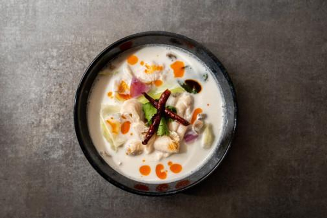 Tom Kha