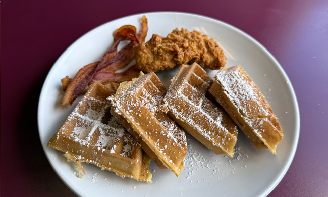 Crispy Chicken & Bacon Waffle