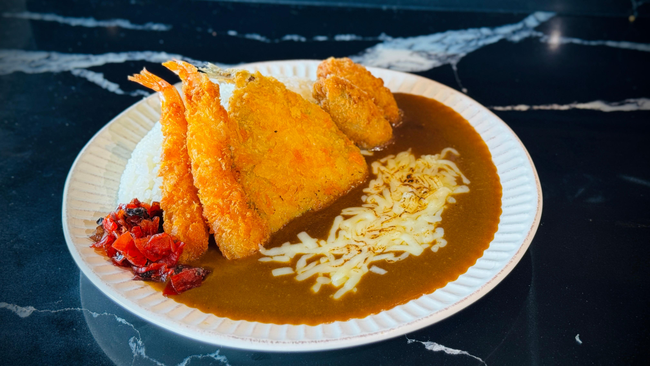 R5. Seafood Deluxe Curry