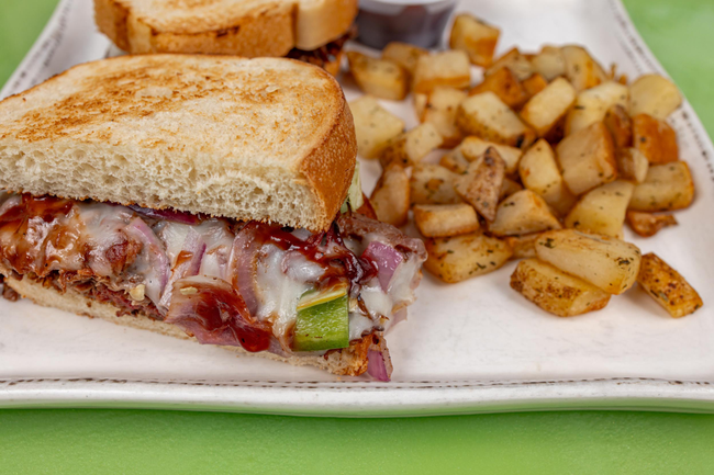 Brisket Sandwich ⚡