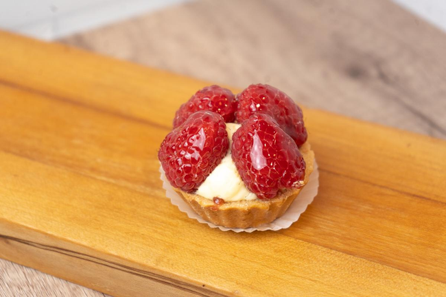 Mini Raspberry Tart