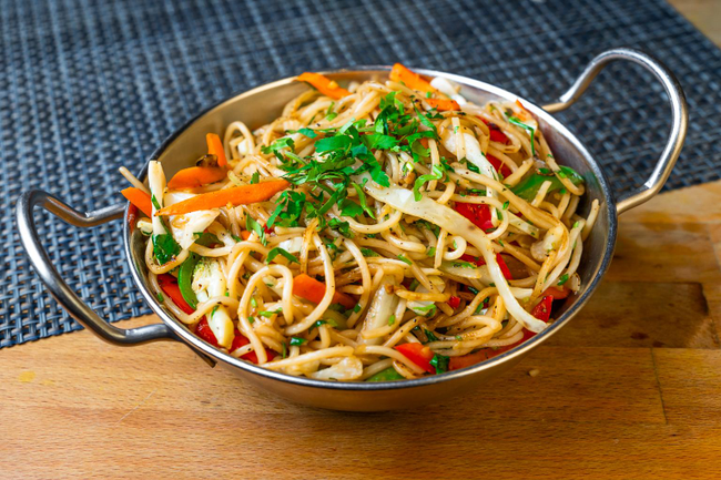 Vegetable Hakka Noodles