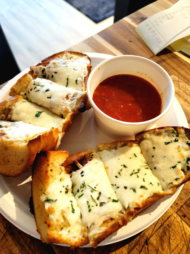 Cheesy Garlic Bread