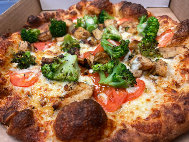 Vegan BROCCOLI & CHICKEN Pie