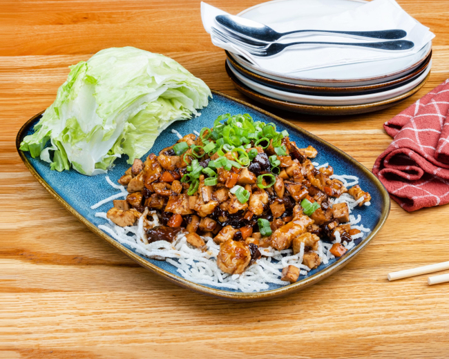 Lettuce Wrap w/ Bulgogi Chicken