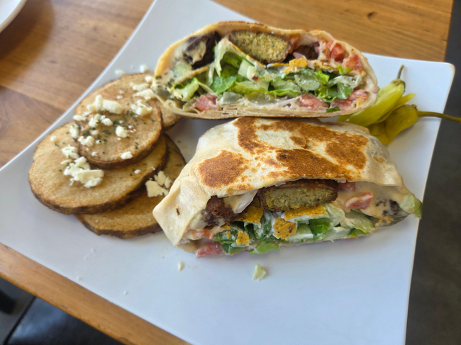 Falafel Greek Crunch