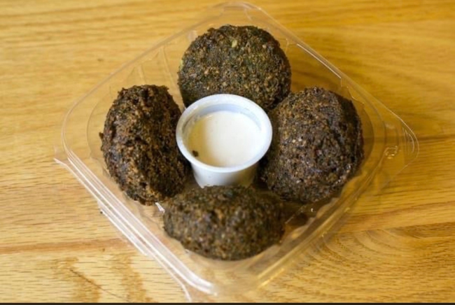 4 Falafels