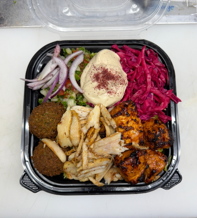 Firestorm Bowl ( Chicken Shawarma - Chicken Kababs - Falafel )