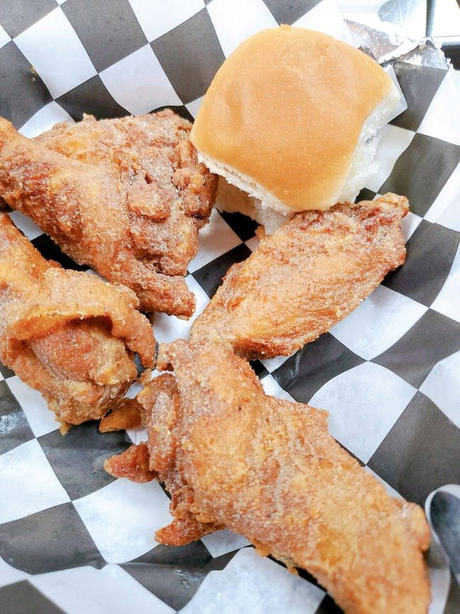 10 PC BONE IN WINGS ONLY