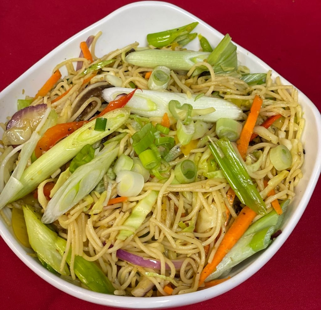 HAKKA NOODLES