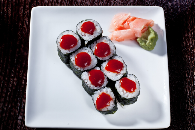 Spicy Tuna Seaweed outside