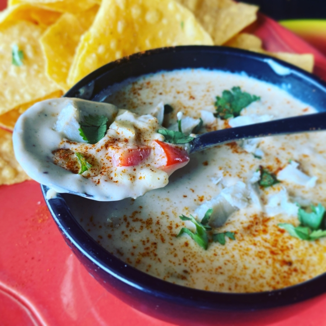 KICKIN' CRAB CHOWDER
