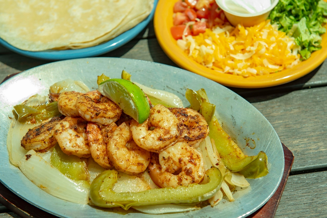 Steamed Shrimp Fajita