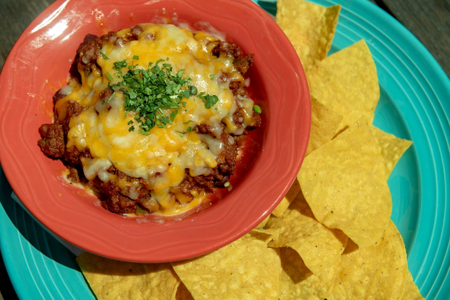 MOTHER'S AWARD WINNING CHILI BOWL