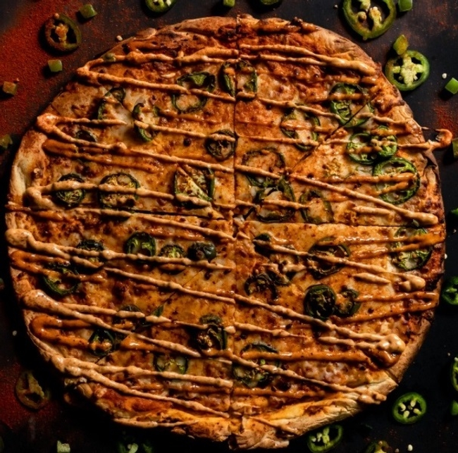 Spicy Spicy Veggie Tikka Naanizza