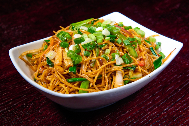 Hakka Noodles Veg