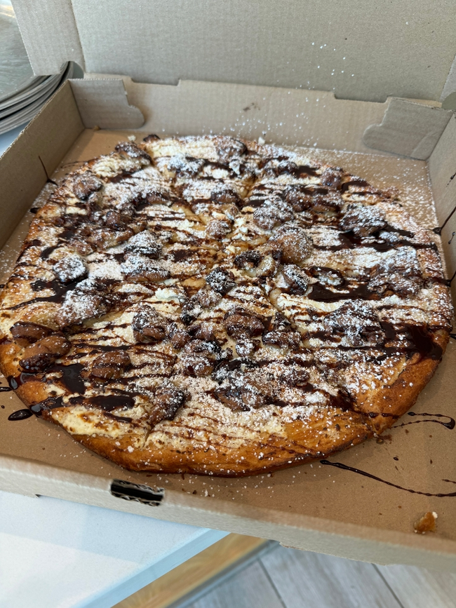 Chocolate Cookie Pizza (Large)