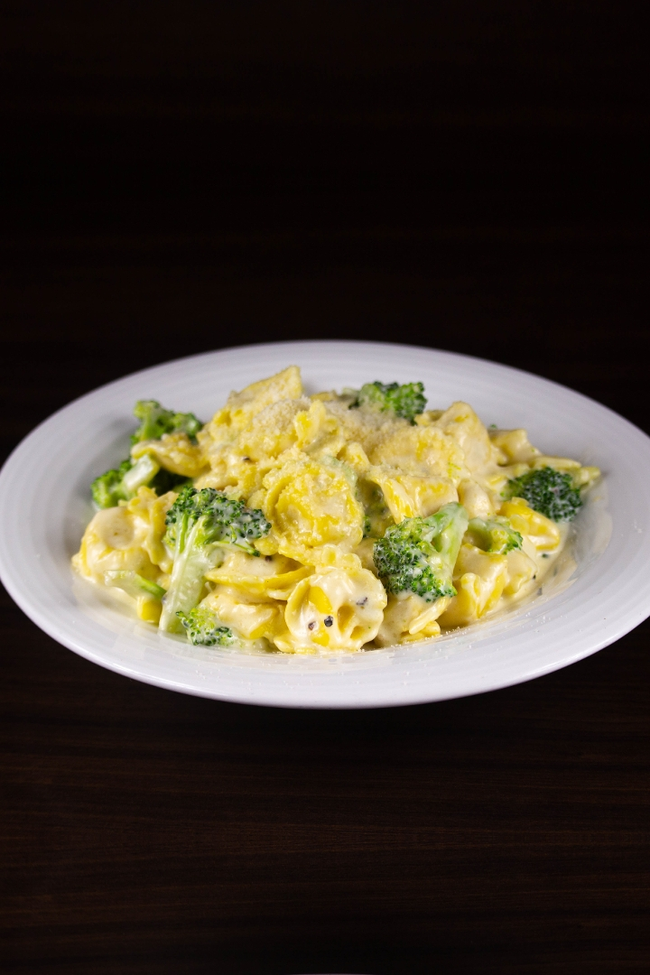 Tortellini Broccoli Alfredo Lunch