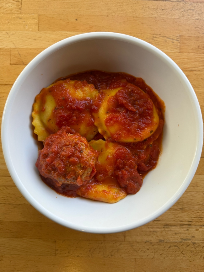 Kid's Cheese Ravioli, Tomato Sauce, Meatball