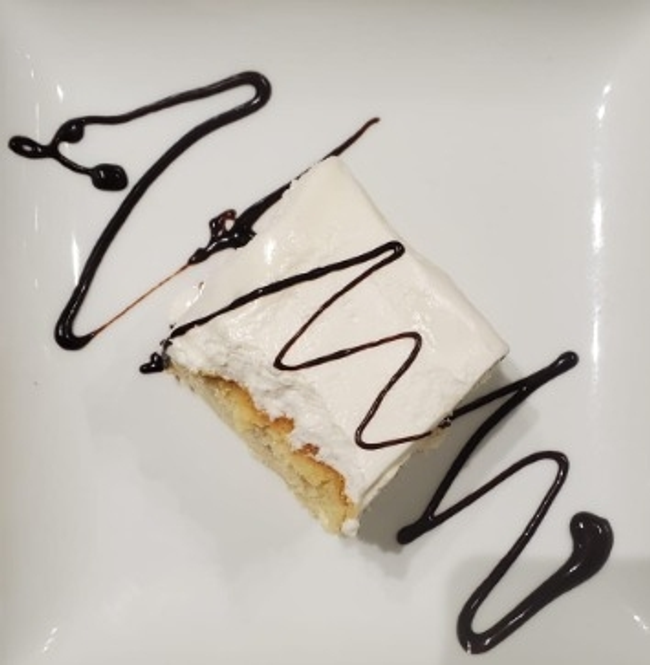 CAKE (Torta 3 Leches)