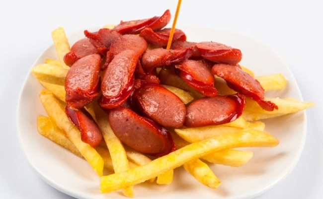 Salchipapa