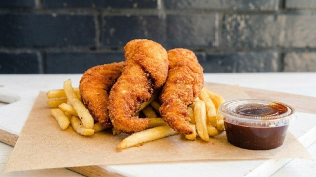 Alley Tenders and Fries (Choose Sauce)